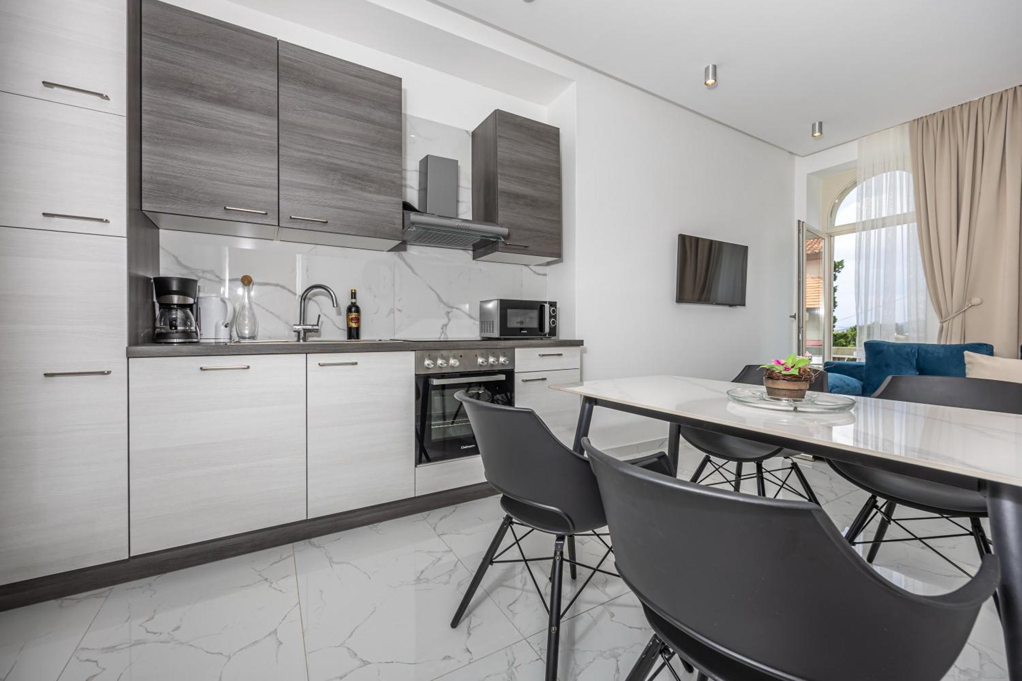 Villa Vita Luxury Apartments 茨里克韦尼察 外观 照片