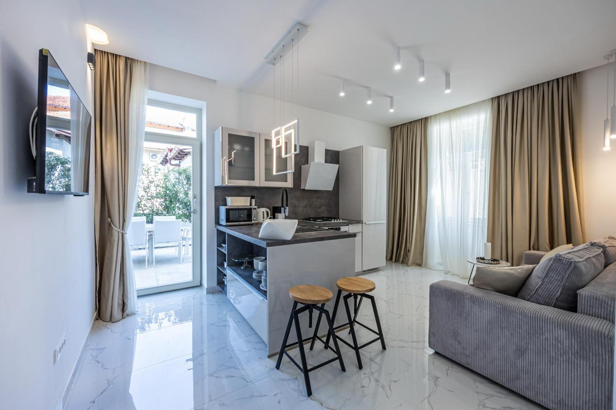 Villa Vita Luxury Apartments 茨里克韦尼察 外观 照片